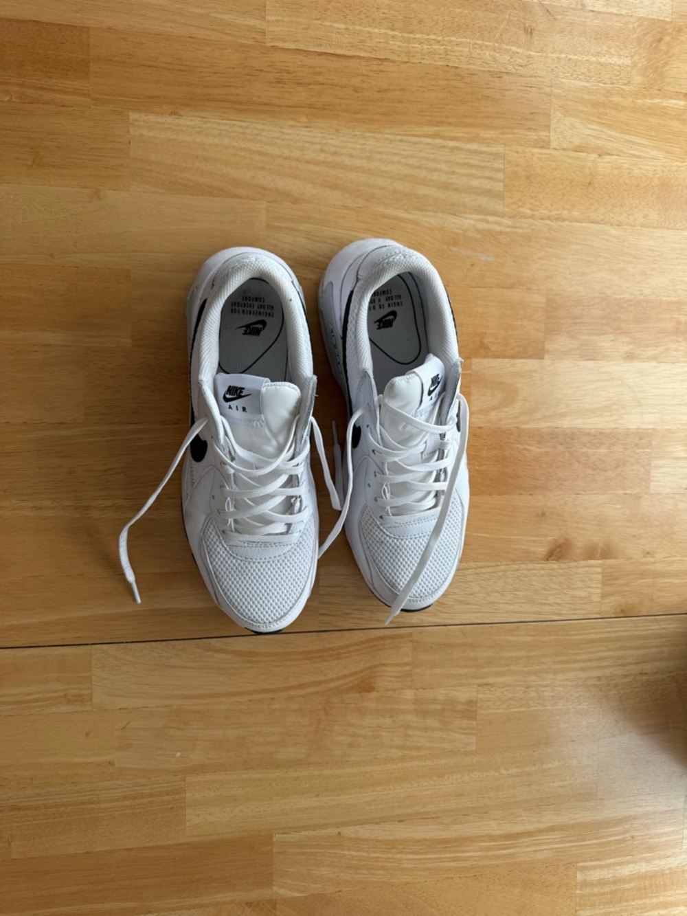 Nike White Womans Sneakers